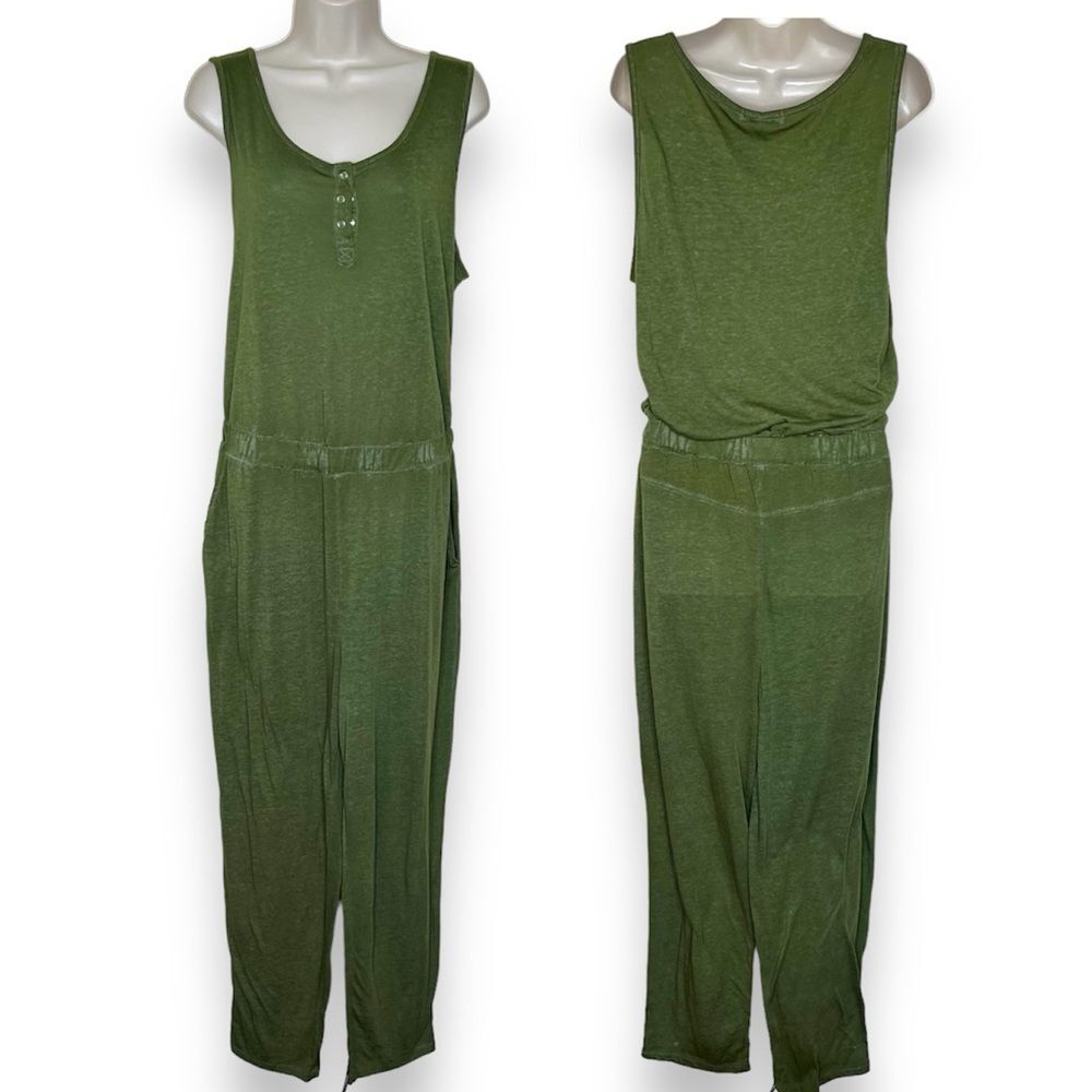 Harlow and Rose Woman Green Jumpsuit Sleeveless Elastic Waist Burnout Pockets 1X